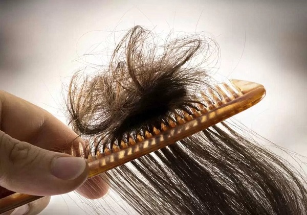 تاثیر اکستنشن مو در جلوگیری از ایجاد گره در مو